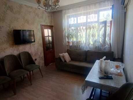 Объявление №6364868 - Баку, м. Дернегюль, 2-комн., 40 м², 4/5 этаж