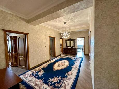 4 otaq · 221 m² · 14/17 mərtəbə, Elmlər Akademiyası