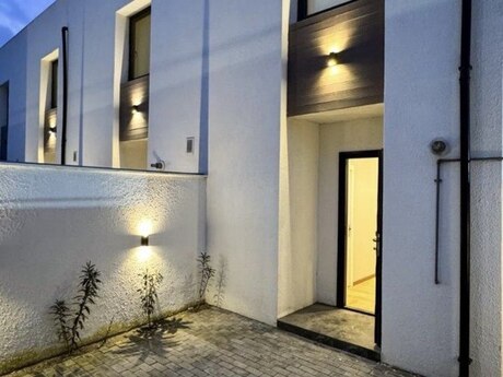 2-комн. дом/дача - пос. Нардаран - 75 м²