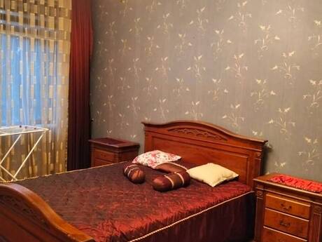 Объявление №6364903 - Баку, м. Элмляр Академиясы, 3-комн., 80 м², 2/4 этаж