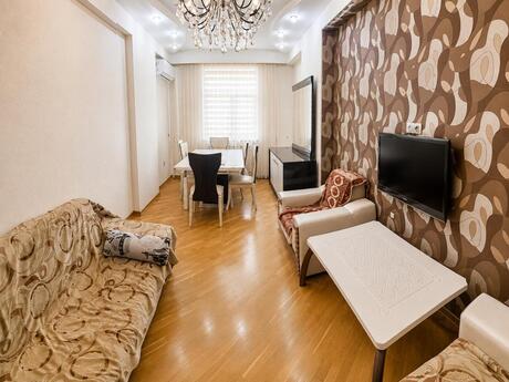 2 otaq · 100 m² · 3/18 mərtəbə, Nəsimi