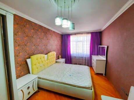 3-комн. новостройка - м. Нариман Нариманов - 140 м²