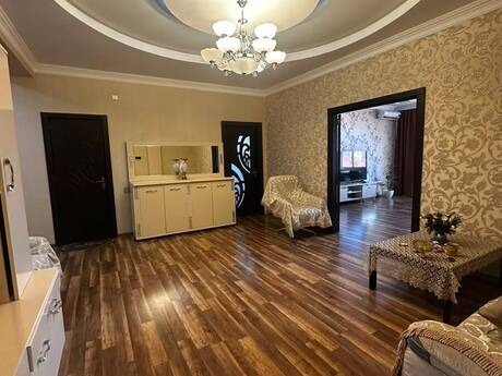 Elan №6364977 - Bakı, Şah İsmayıl Xətai m., 3 otaqlı, 150 m², 10/16 mərtəbə