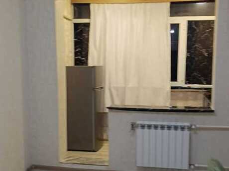 2 otaqlı köhnə tikili - Memar Əcəmi m. - 50 m²