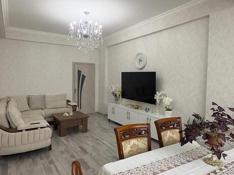 3 otaqlı mənzil, 130 m², 20 Yanvar: 315 000 ₼ 2