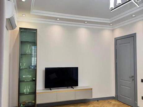 4-комнатная квартира, 150 м², Şah İsmayıl Xətai: 679 000 ₼ 3
