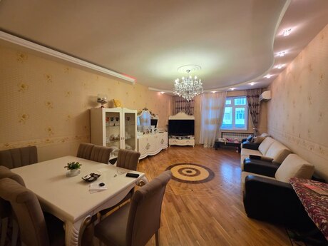 Объявление №6365107 - Баку, Сураханский  р., 3-комн., 119 м², 7/11 этаж