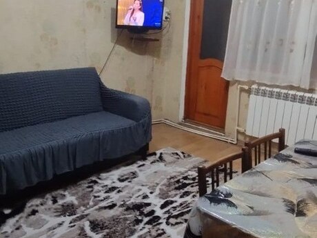 3-комн. · 70 m² · 4/4 этаж, Gənclik