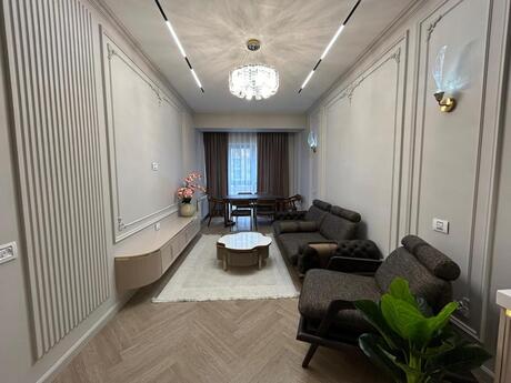 3-комн. новостройка - м. Шах Исмаил Хатаи - 91 м²