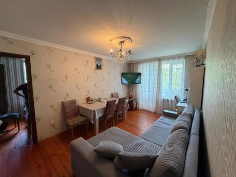 Elan №6365189 - Bakı, Qara Qarayev m., 2 otaqlı, 55 m², 3/5 mərtəbə