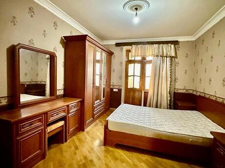 Elan №6365213 - Bakı, Neftçilər m., 2 otaqlı, 60 m², 2/5 mərtəbə