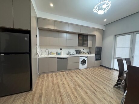 Kirayə 2 otaqlı mənzil, 95 m², Xətai: 2 000 ₼/ay 5