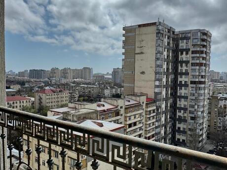 2-комн. новостройка - м. Нариман Нариманов - 70 м²