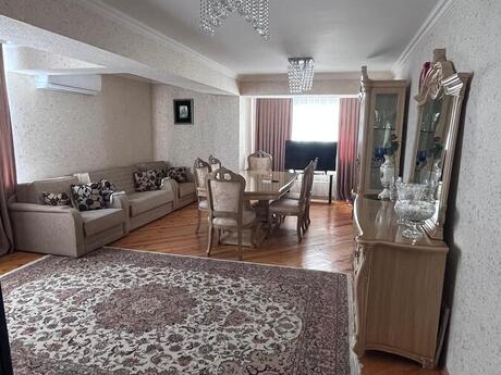 Elan №6365313 - Bakı, Əhmədli m., 3 otaqlı, 140 m², 13/14 mərtəbə