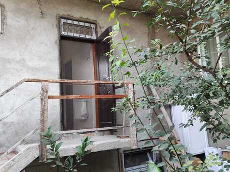 1 otaqlı həyət evi/bağ evi - Nəriman Nərimanov m. - 27 m²
