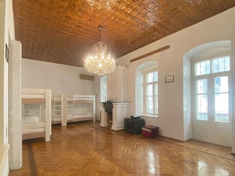Объявление №6365347 - Баку, м. Ичеришехер, 250 м²