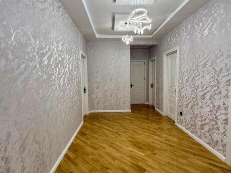 3-room apartment, 125 m², Azadlıq Prospekti: 360 000 ₼ 5