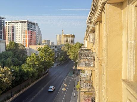 Elan №6254420 - Bakı, Yasamal r., 2 otaqlı, 40 m², 5/5 mərtəbə