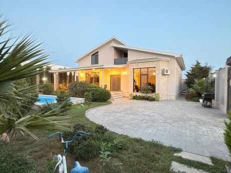 6-комн. дом/дача - пос. Шувеляны - 350 м²