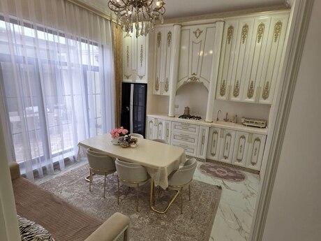 4 otaqlı həyət evi, 190 m², Novxanı: 190 000 ₼ 4