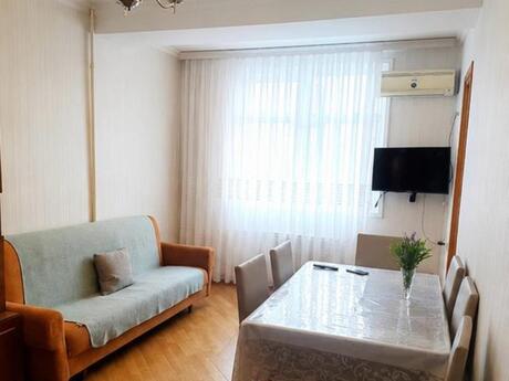 Объявление №6365468 - Баку, м. Ази Асланов, 2-комн., 45 м², 6/9 этаж