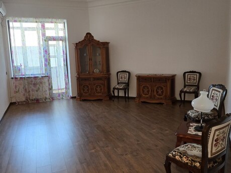 4-комнатная квартира, 130 м², Sahil: 675 000 ₼ 5
