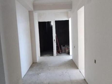 3-комнатная квартира, 121 м², 8-ci mikrorayon: 280 000 ₼ 2