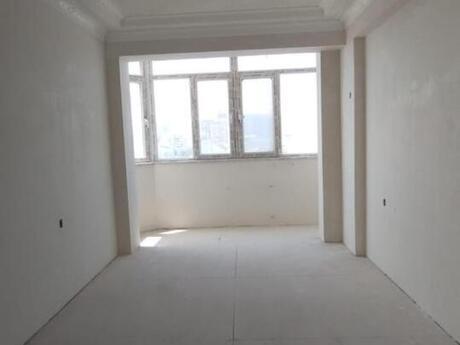 3-комнатная квартира, 121 м², 8-ci mikrorayon: 280 000 ₼ 5