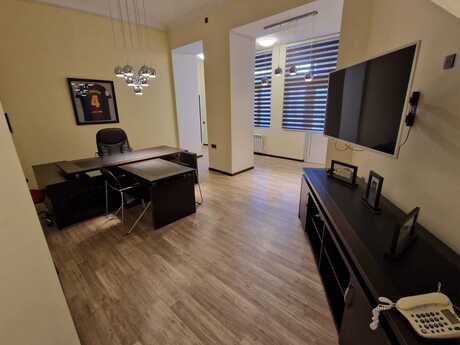 7-комн. офис - м. Ичеришехер - 200 м²