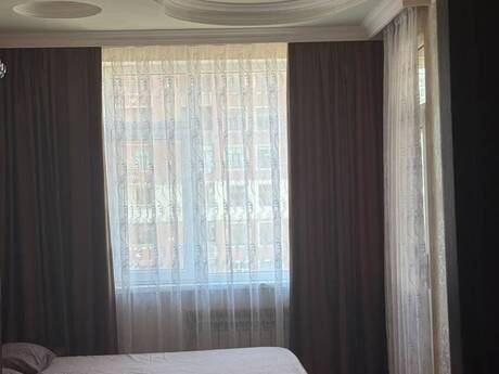 3-комн. новостройка - м. Низами - 125 м²