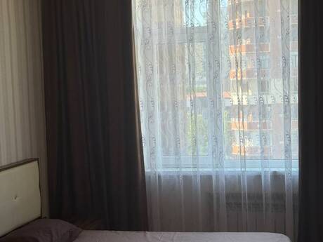 3-комн. новостройка - м. Низами - 125 м²
