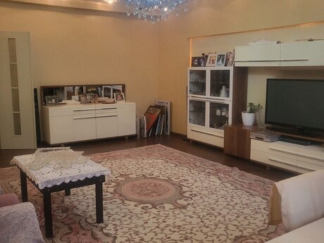 4-room apartment, 180 m², Nizami: 525 000 ₼ 4