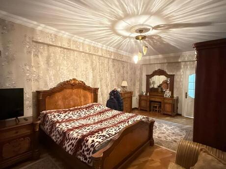 4 otaqlı mənzil, 135 m², İnşaatçılar: 267 000 ₼ 5