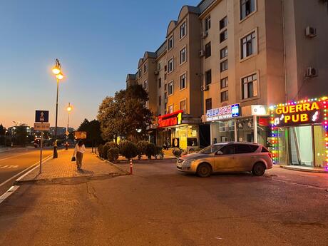 Elan №6365953 - Bakı, Gənclik m., 2 otaqlı, 50 m², 4/5 mərtəbə