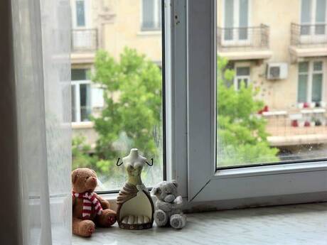 3 otaqlı köhnə tikili - Nizami m. - 80 m²