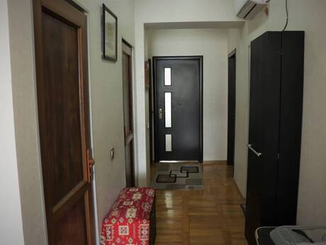 3 otaqlı köhnə tikili - Nizami m. - 80 m²