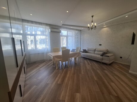 Elan №6365994 - Bakı, Bayıl q., 3 otaqlı, 75 m², 5/6 mərtəbə