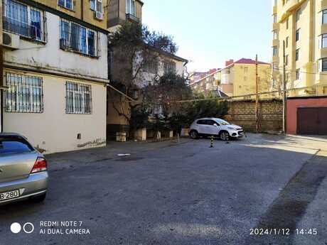 Объявление №6366024 - Баку, м. Ичеришехер, 2-комн., 60 м², 3/5 этаж