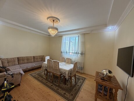 Elan №6366134 - Bakı, Novxanı q., 3 otaqlı, 80 m²
