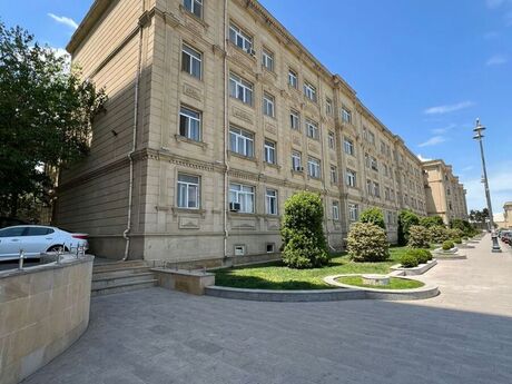 Elan №6366158 - Bakı, Nəriman Nərimanov m., 2 otaqlı, 70 m², 3/4 mərtəbə