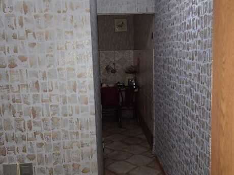 3 otaqlı köhnə tikili - 28 May m. - 95 m²