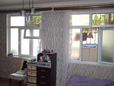 3 otaqlı köhnə tikili - 28 May m. - 95 m²