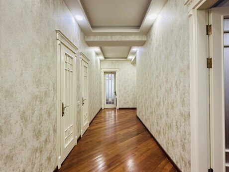 3-комн. · 146 m² · 7/14 этаж, Nizami