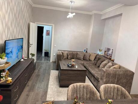 3-комн. новостройка - м. 20 января - 107 м²