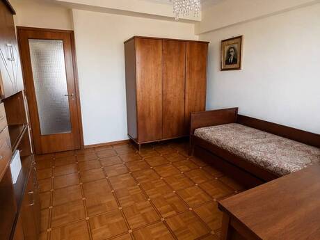 3 otaqlı mənzil, 90 m², Şah İsmayıl Xətai: 300 000 ₼ 3