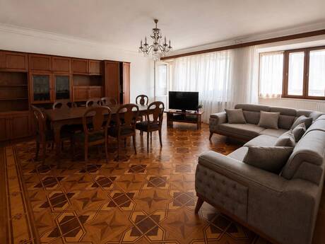 Elan №6366369 - Bakı, Şah İsmayıl Xətai m., 3 otaqlı, 90 m², 4/9 mərtəbə