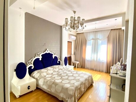 3 otaqlı mənzil, 135 m², 8-ci mikrorayon: 350 000 ₼ 3