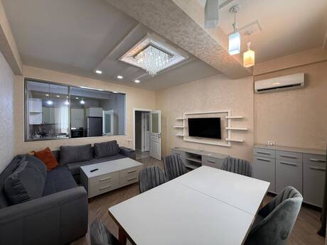 Elan №6366472 - Bakı, Elmlər Akademiyası m., 2 otaqlı, 75 m², 5/17 mərtəbə