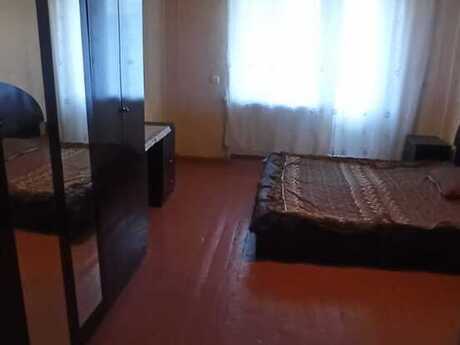 3-комн. вторичка - м. Элмляр Академиясы - 75 м²
