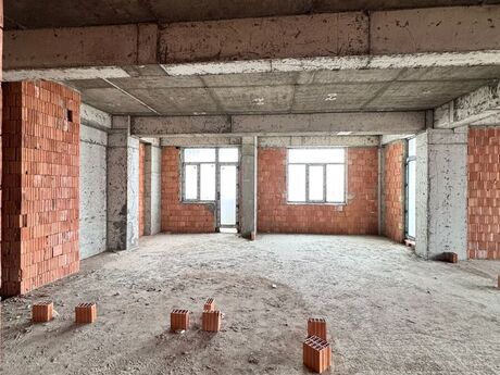 4-комнатная квартира, 168 м², Elmlər Akademiyası: 453 600 ₼ 4